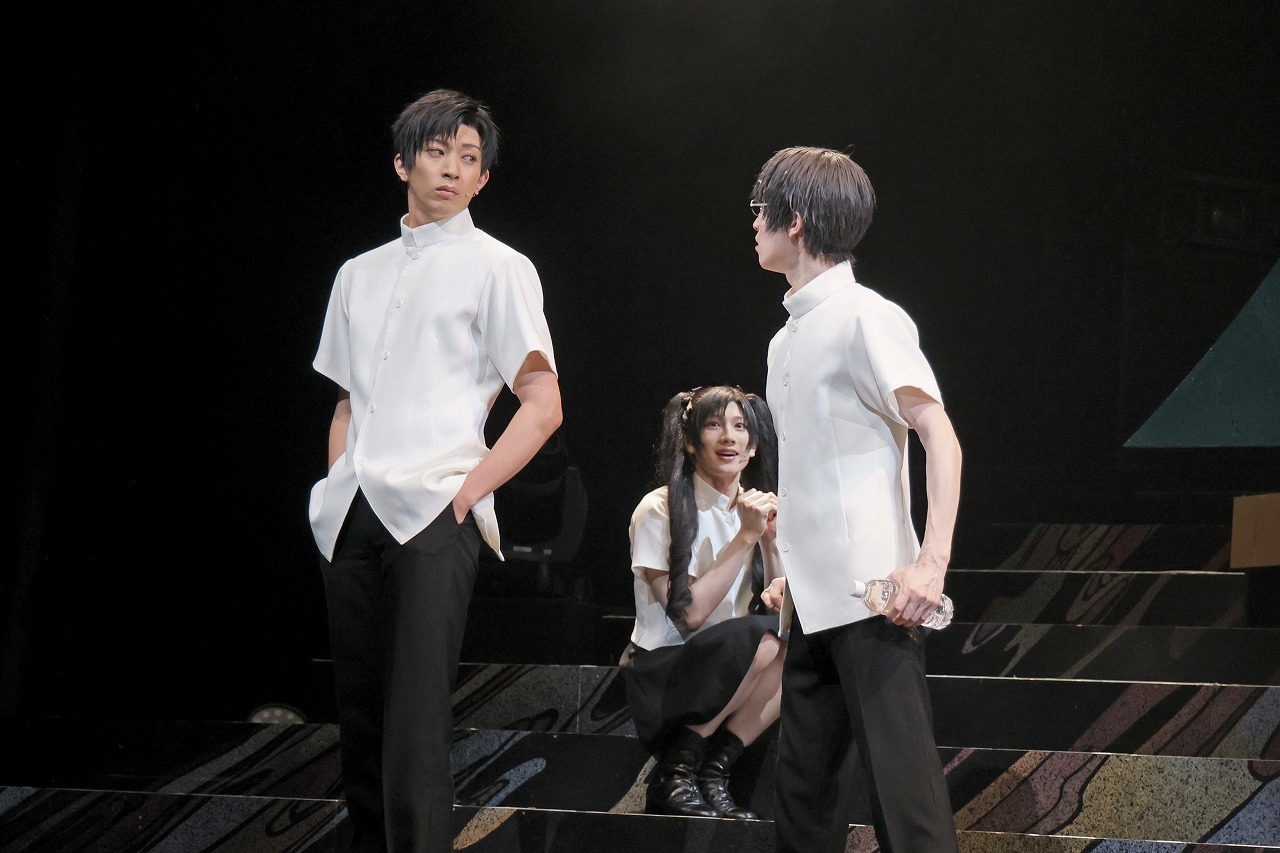 (C)CLAMP・ShigatsuTsuitachi CO.,LTD.／講談社