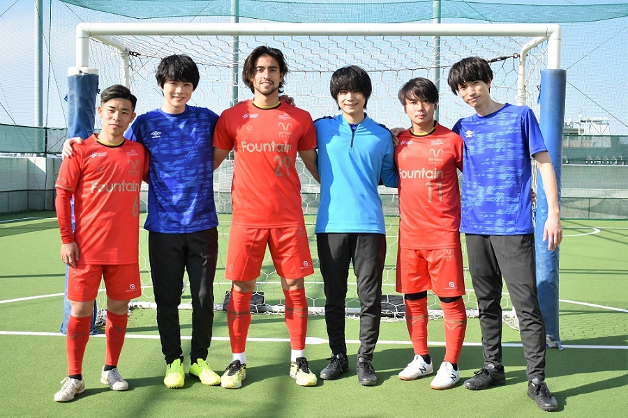 （左から）神田凜星選手、佐藤信長、松岡ジョナタン選手、竹中凌平、色摩雄貴選手、佐伯 亮