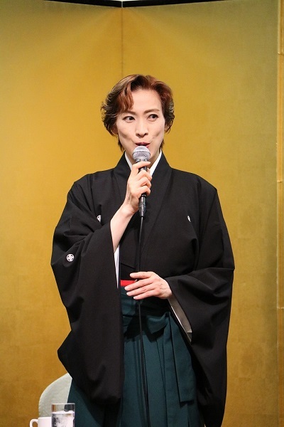高世麻央