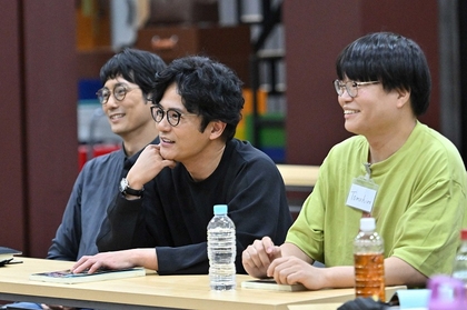 稲垣吾郎、平岡祐太ら舞台『ハリー・ポッターと呪いの子』4年目新キャストの稽古開始　レポート＆稽古写真が到着