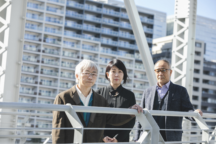 （左から）溝端俊夫、宮久保真紀、小野晋司 　（撮影：前田立）