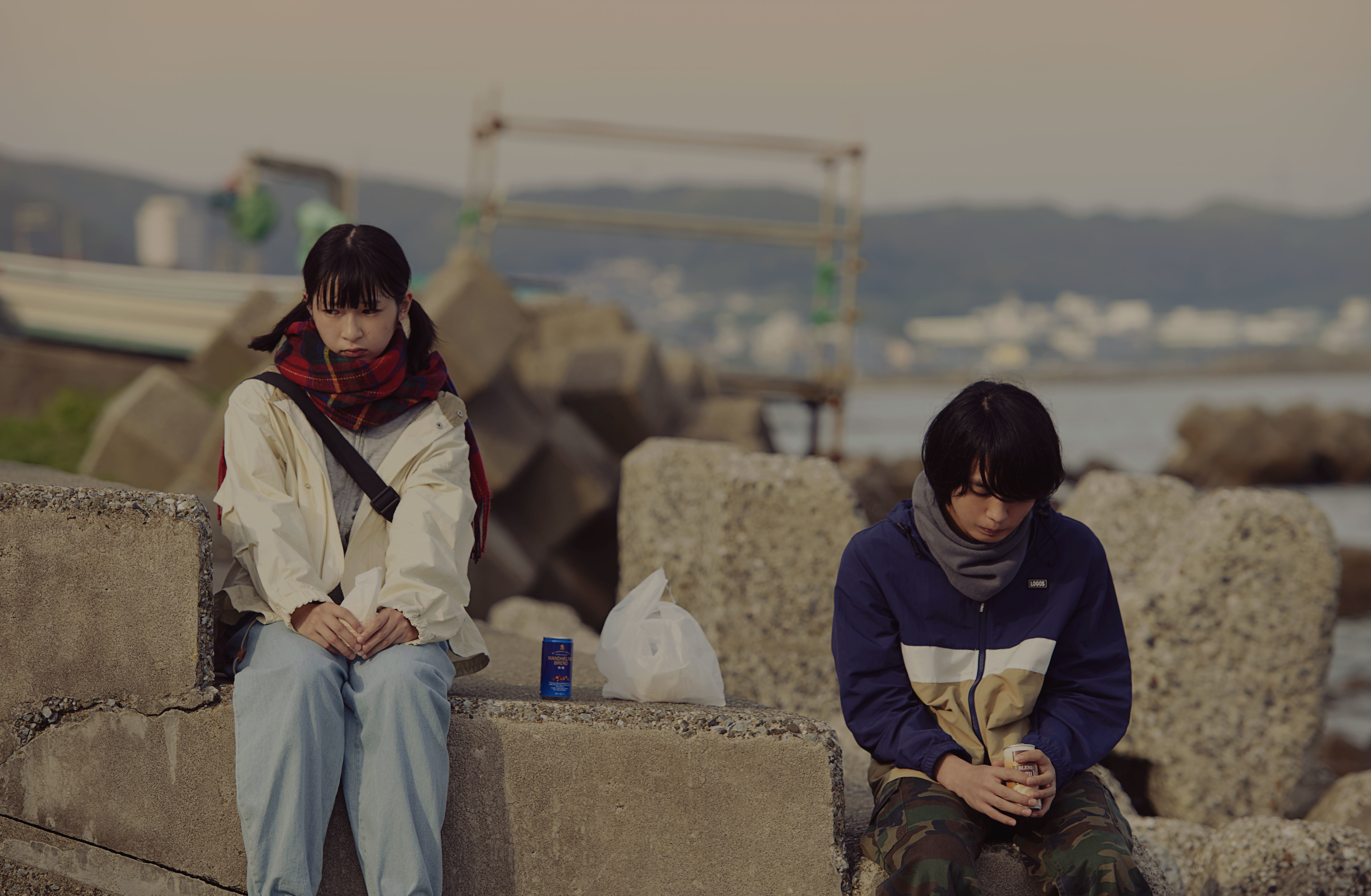 (C)浅野いにお/太田出版・2021『うみべの女の子』製作委員会
