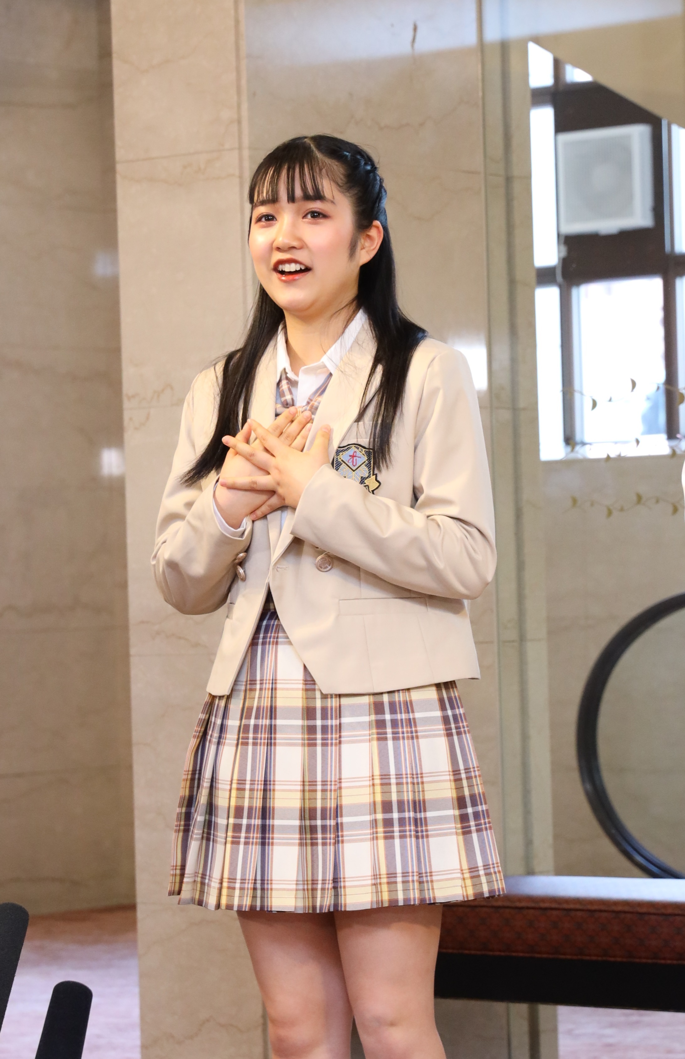 山﨑玲奈 松竹・グローブ座提供