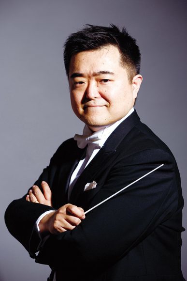 園田隆一郎（指揮） ©Fabio Parenzan