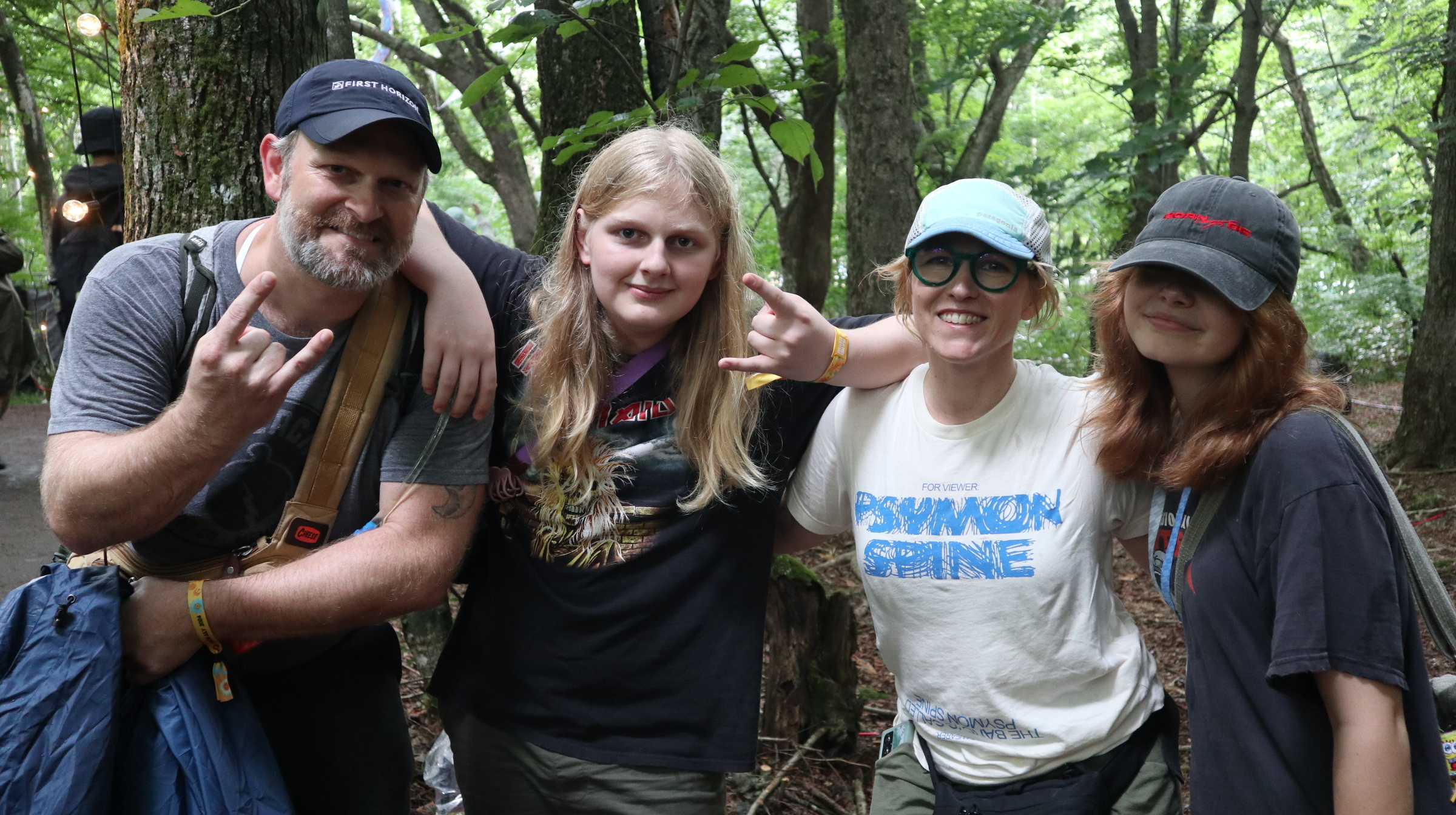 Sienna, Whitney, Maddox and Nathan from USA