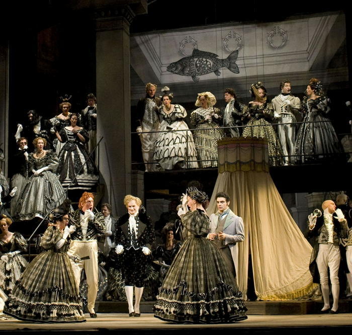  Les Contes d'Hoffman The Royal Opera 2008 Photo Bill Cooper