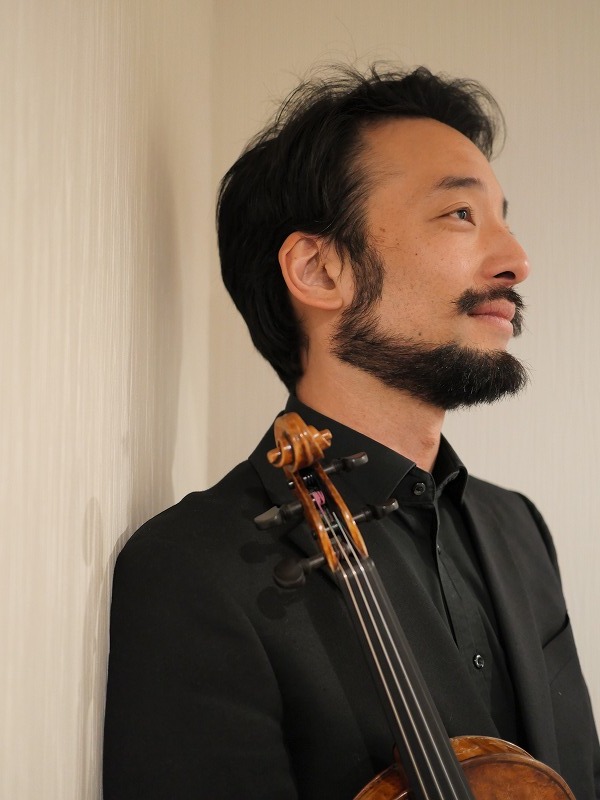 白井圭