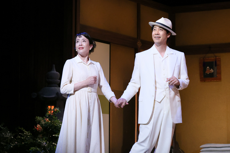 （撮影：宮川舞子　写真提供：シス・カンパニー）