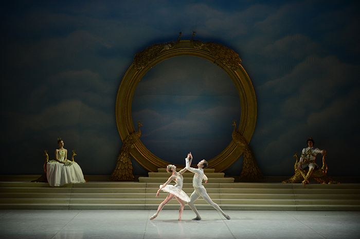 ミハイロフスキー劇場バレエ『眠れる森の美女』