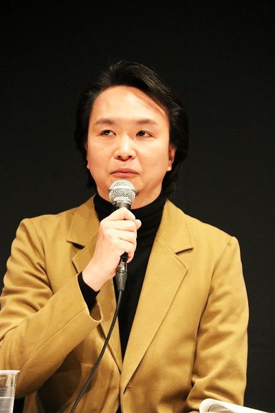 長塚圭史