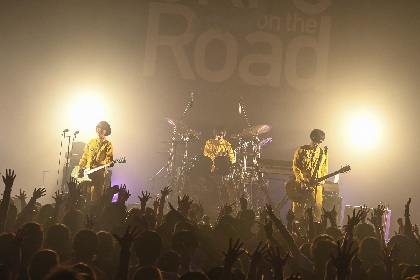POLYSICS、[Alexandros]らUKP勢とNICO、フォーリミらゲスト陣が躍動した『UKFC on the Road 2017』