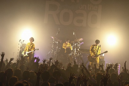 POLYSICS、[Alexandros]らUKP勢とNICO、フォーリミらゲスト陣が躍動した『UKFC on the Road 2017』