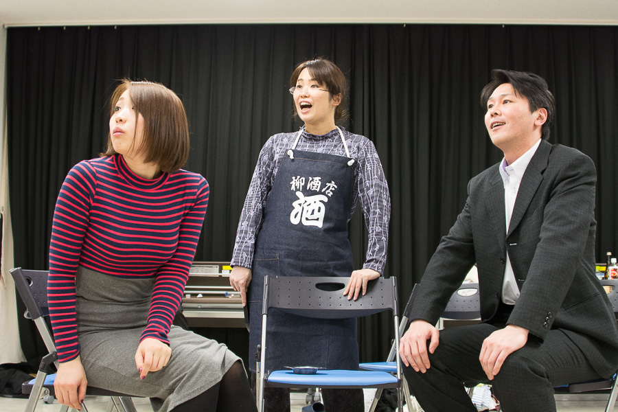（左から）阿川祐未、マリコ、小菅博之
