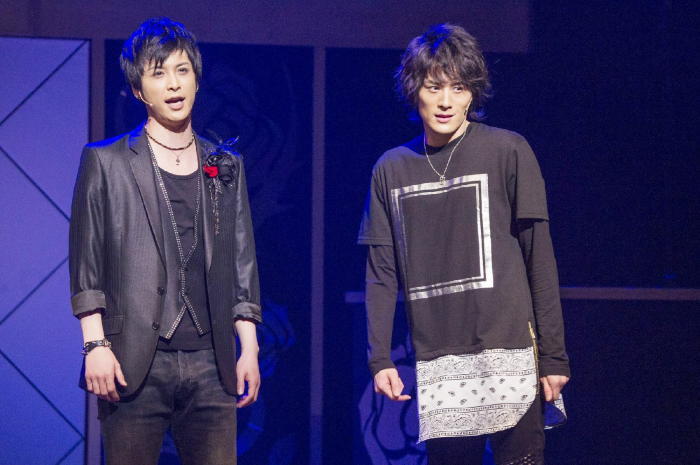 左から平田裕一郎、向山毅