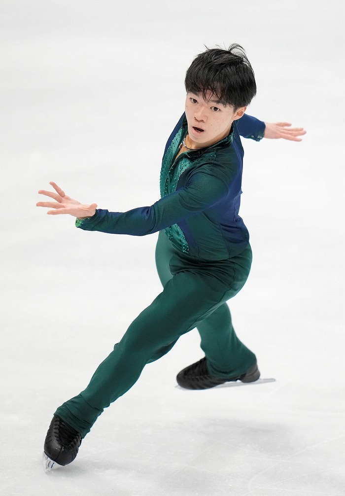 羽生結弦 フィギュアスケートニュース 今シーズン始動 - 通販