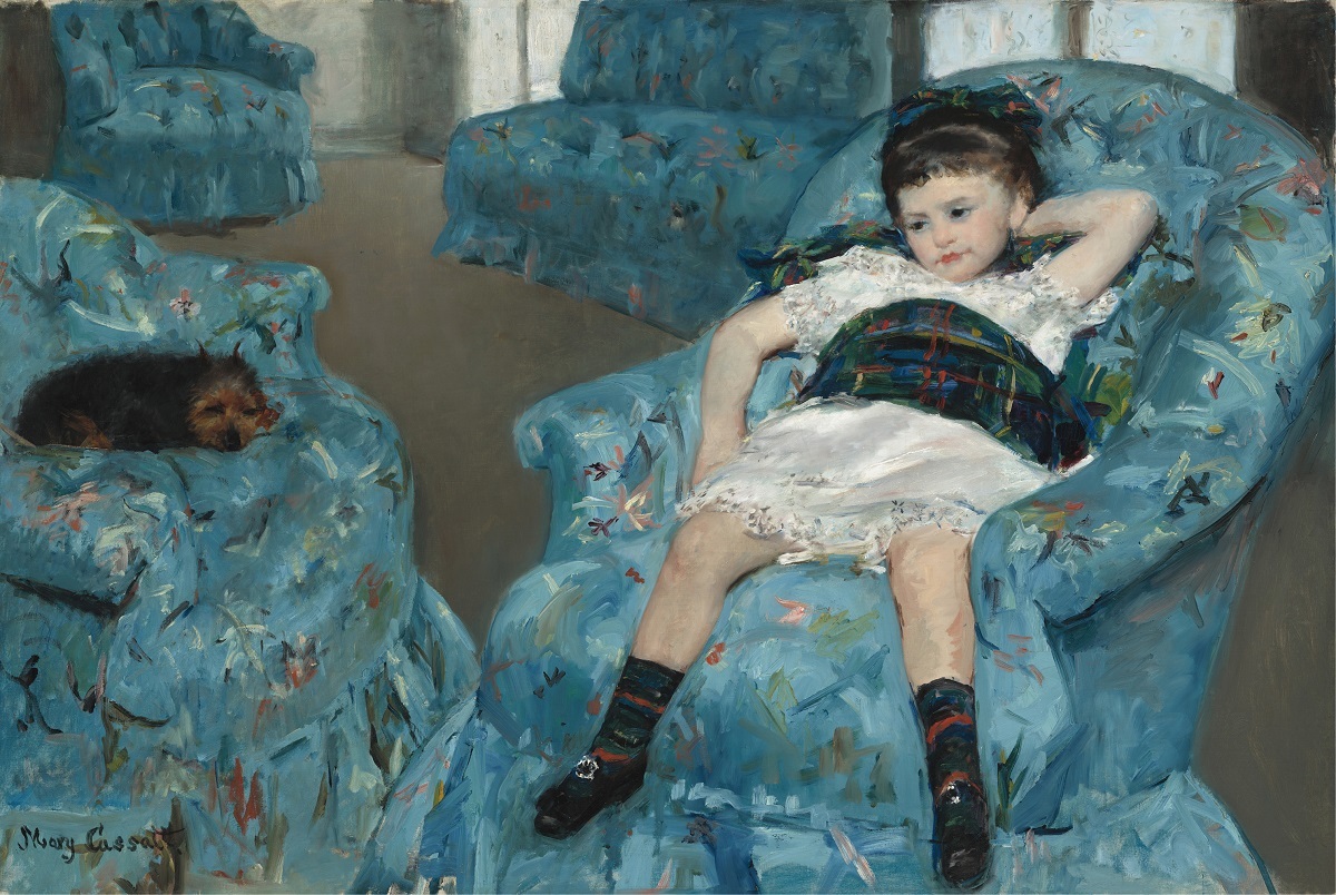 メアリー・カサット《青い肘掛け椅子に座る少女》1878年　油彩、カンヴァス　89.5×129.8cm　 ワシントン・ナショナル・ギャラリーNational Gallery of Art, Washington, 