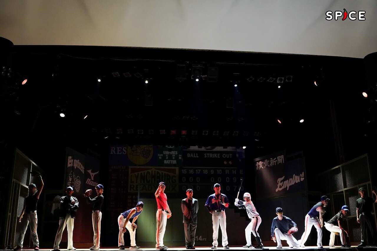 舞台『Take Me Out』2025 ルーキーチーム舞台写真 　　　　　　　　　撮影：田中亜紀