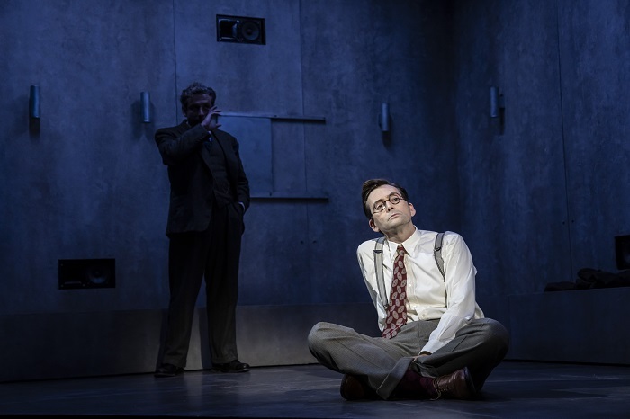 NTLive『善き人』(C)Johan Persson