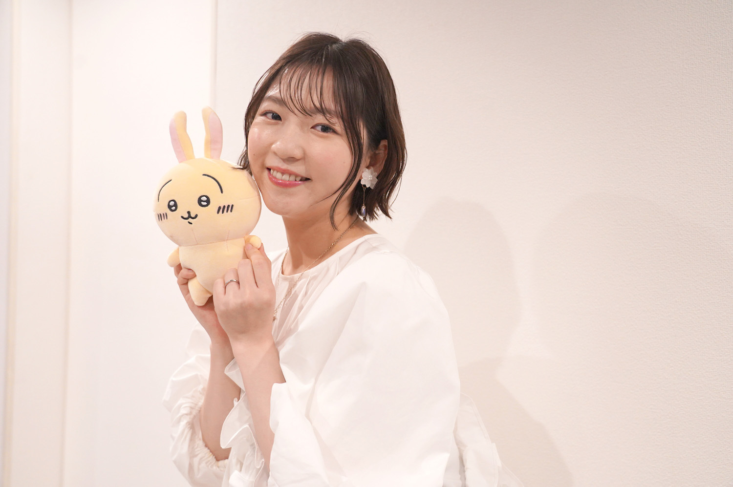 小澤亜李、テレビアニメ｢ちいかわ｣でアニメ声優初挑戦の⻘木遥を絶賛！「大人には出せない魅力」 | SPICE - エンタメ特化型情報メディア スパイス