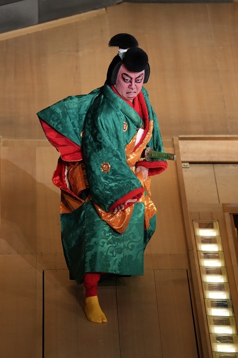 歌舞伎座『義経千本桜 川連法眼館の場』亀井六郎＝市川弘太郎ⓒ松竹