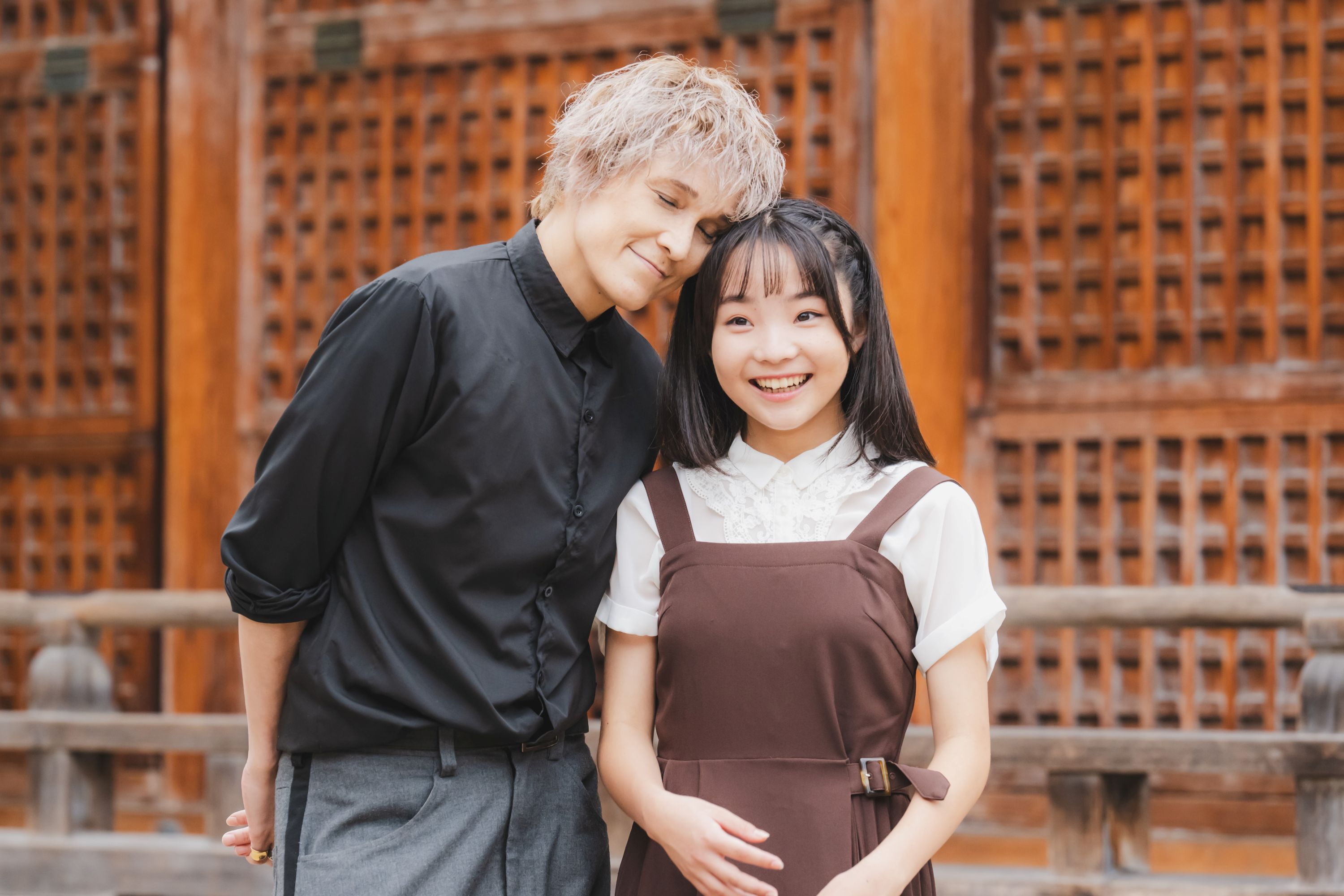 桐生麻耶、澤井梨丘