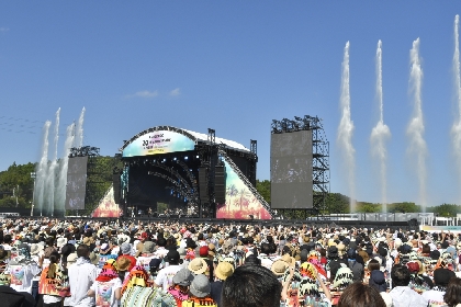 コブクロが名曲「桜」から新曲まで熱いステージ2万5千人を魅了 宮崎での結成20周年記念ライブをWOWOWで放送へ | SPICE -  エンタメ特化型情報メディア スパイス