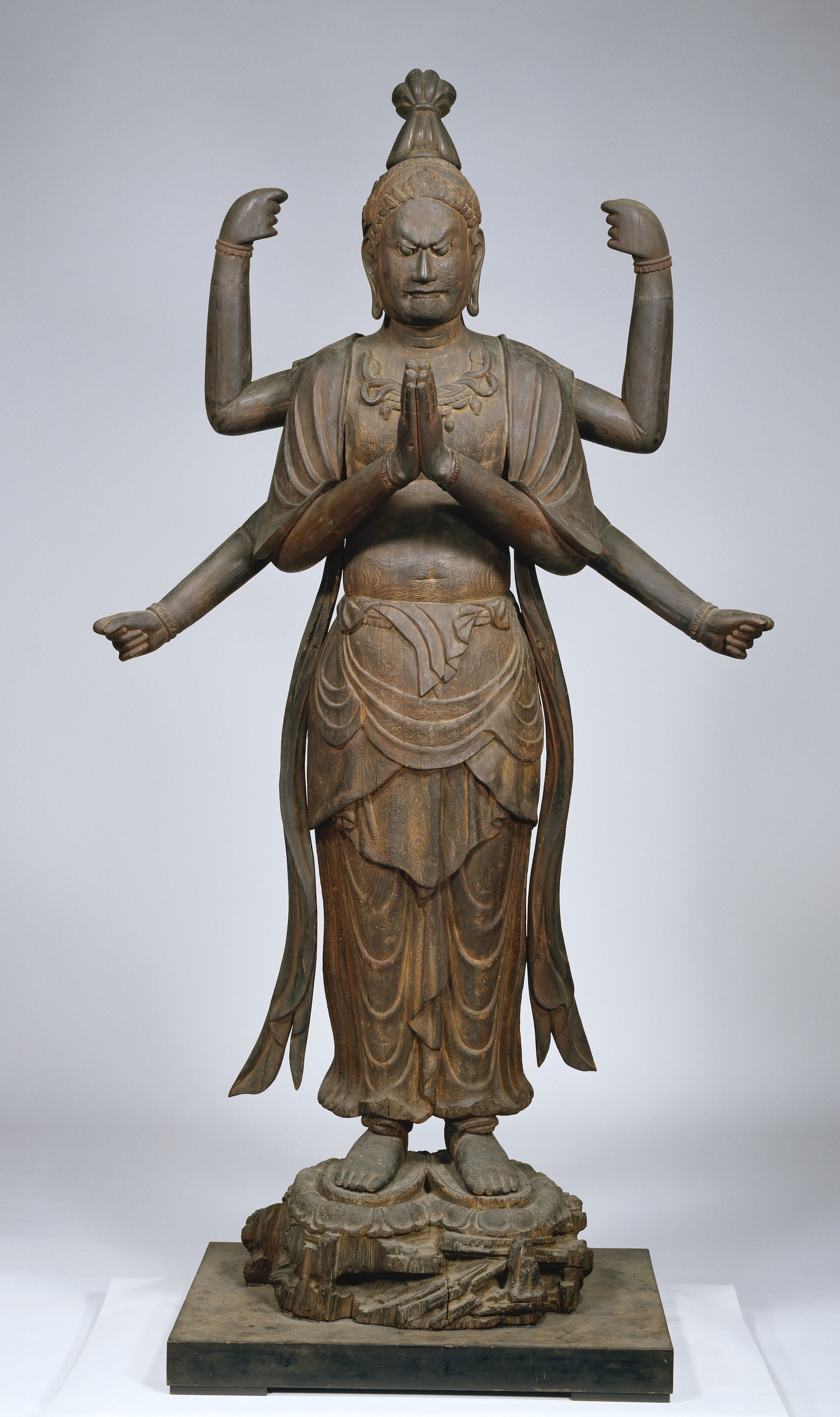重要文化財 「伝馬頭観音立像」 奈良時代（8世紀） 奈良・大安寺 【後期】