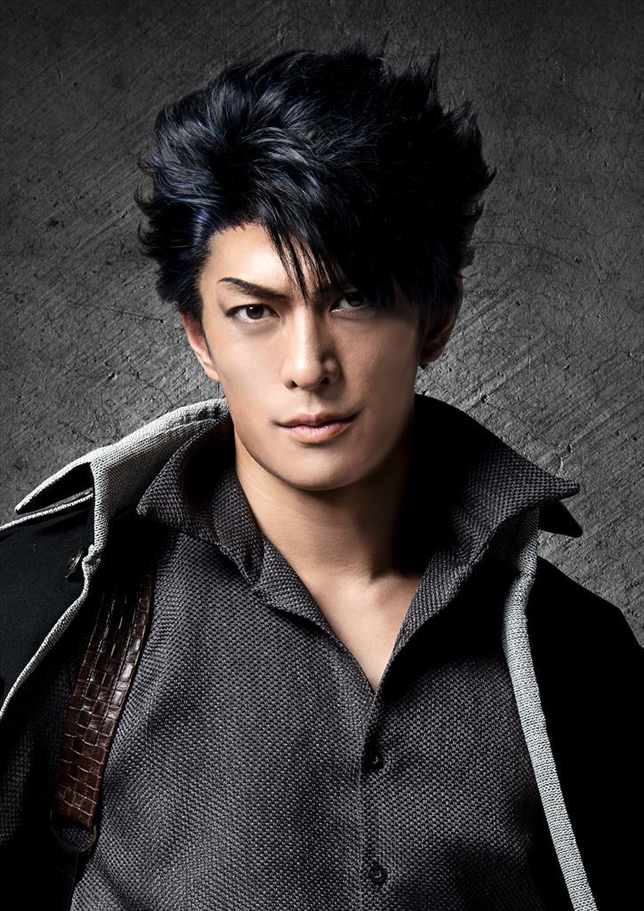 セバスチャン・モラン：君沢ユウキ (C) 竹内良輔・三好 輝／集英社 (C)舞台「憂国のモリアーティ」製作委員会