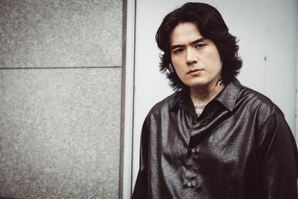 その男の言葉は実直でパワフル、高岩遼が人生のすべてを注ぎ込んだ7年ぶりとなるフルアルバムに込めた想いを紐解く