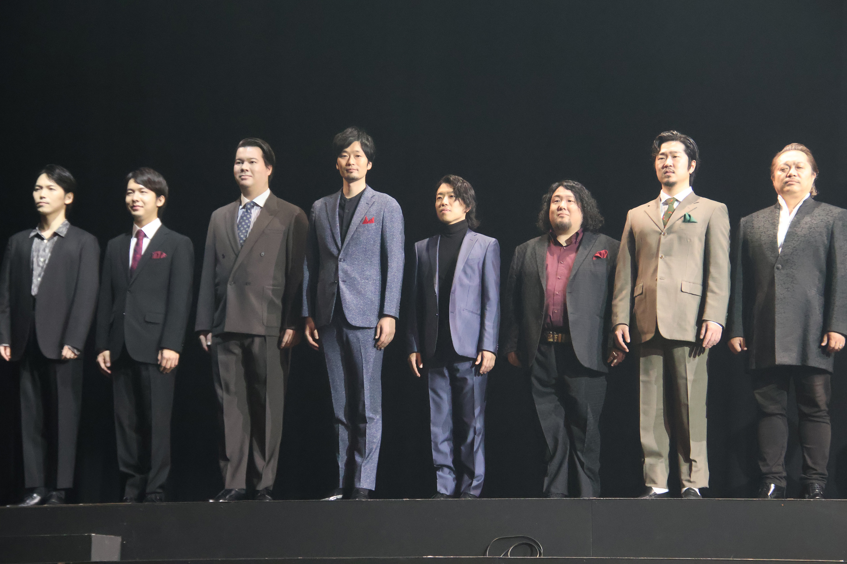 男性アンサンブルキャスト