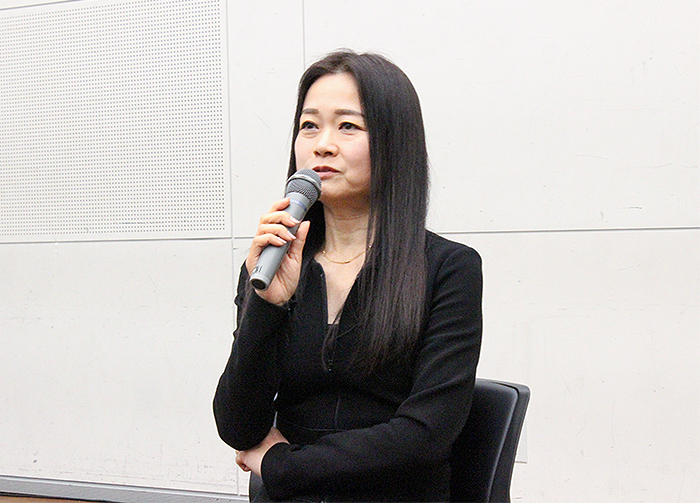 （撮影：西原朋未）