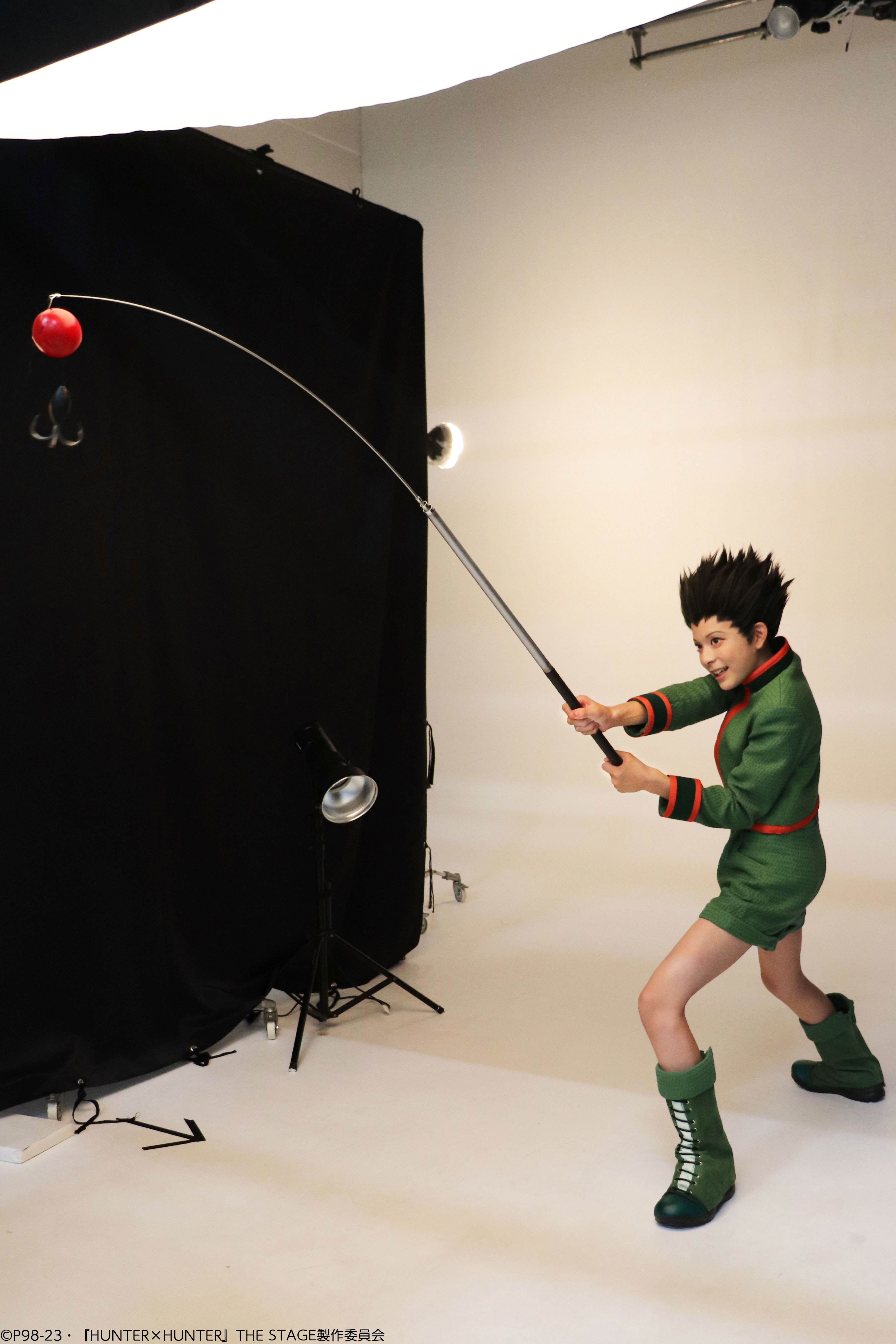 ゴン役：大友至恩 (C)P98-23・『HUNTER×HUNTER』THE STAGE製作委員会