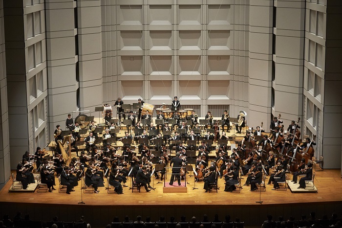  管弦楽：東京フィルハーモニー交響楽団 (東京公演)