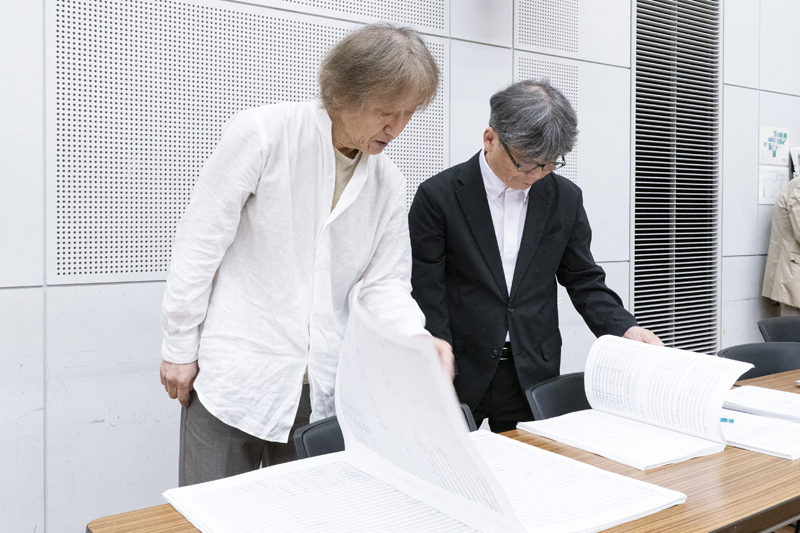 （撮影：堀田力丸　提供：新国立劇場）