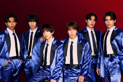 ミ*イ様 MATSURI 小野寺翼 サンスポ明治座限定ブロマイド　サイン入り　レ MATSURI 小野寺翼 ブロマイド 大千穐楽 - メルカリ