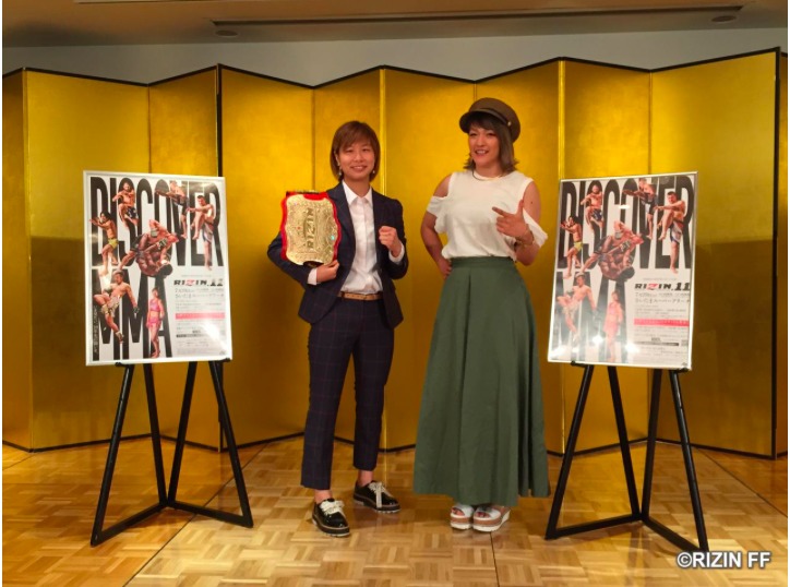 浅倉カンナ（左）とRENA（右）