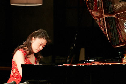 ピアニスト村松亜紀が示した、ピアノという楽器の可能性と豊かさ