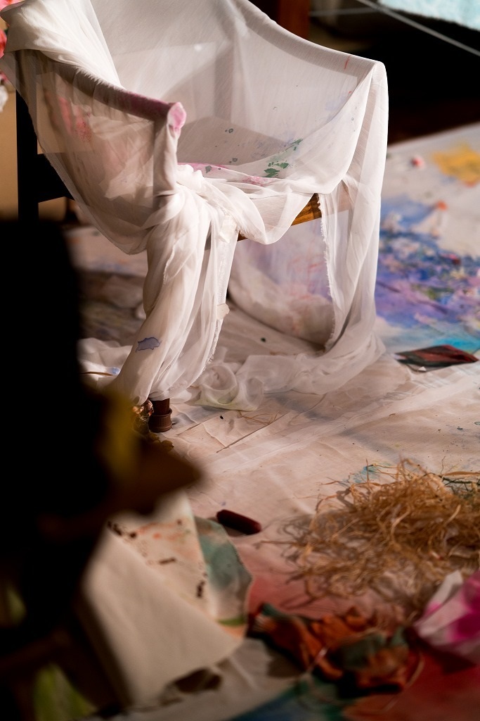 「絵画上演」 　撮影：瀬尾憲司