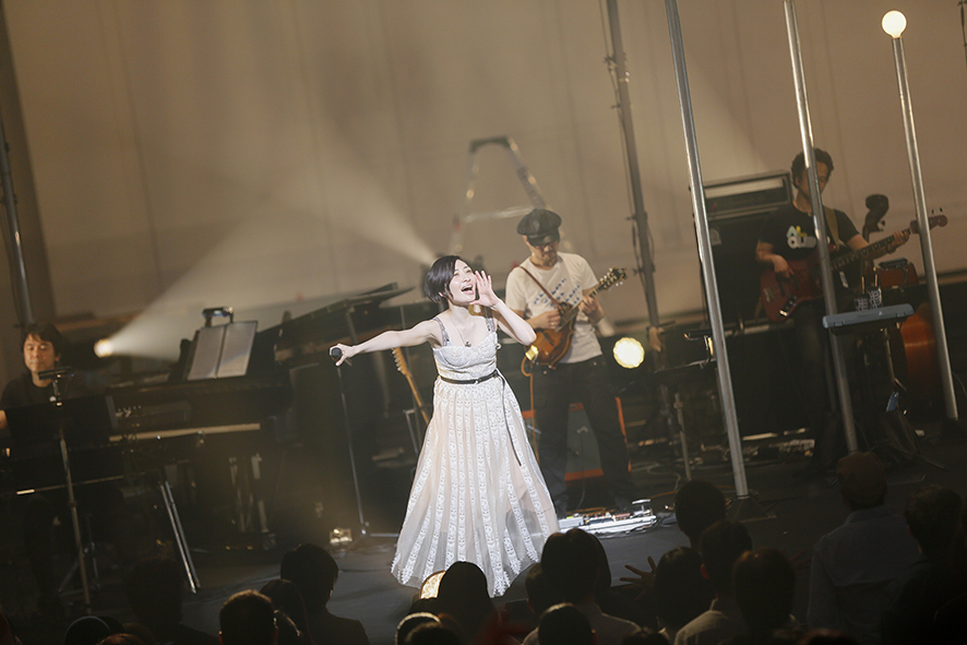 写真は東京公演