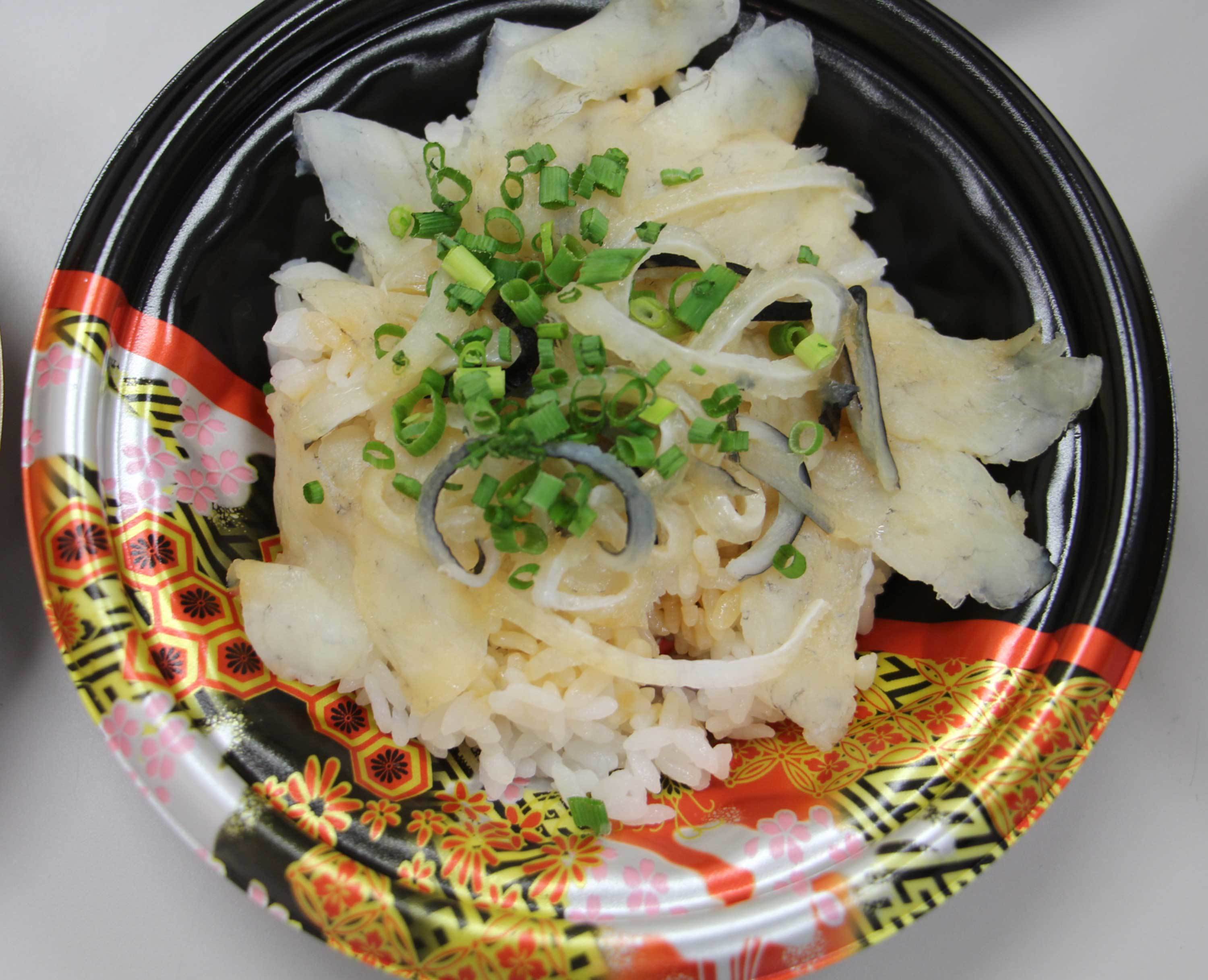 ふぐ刺しぶっかけ丼 ふぐの河久