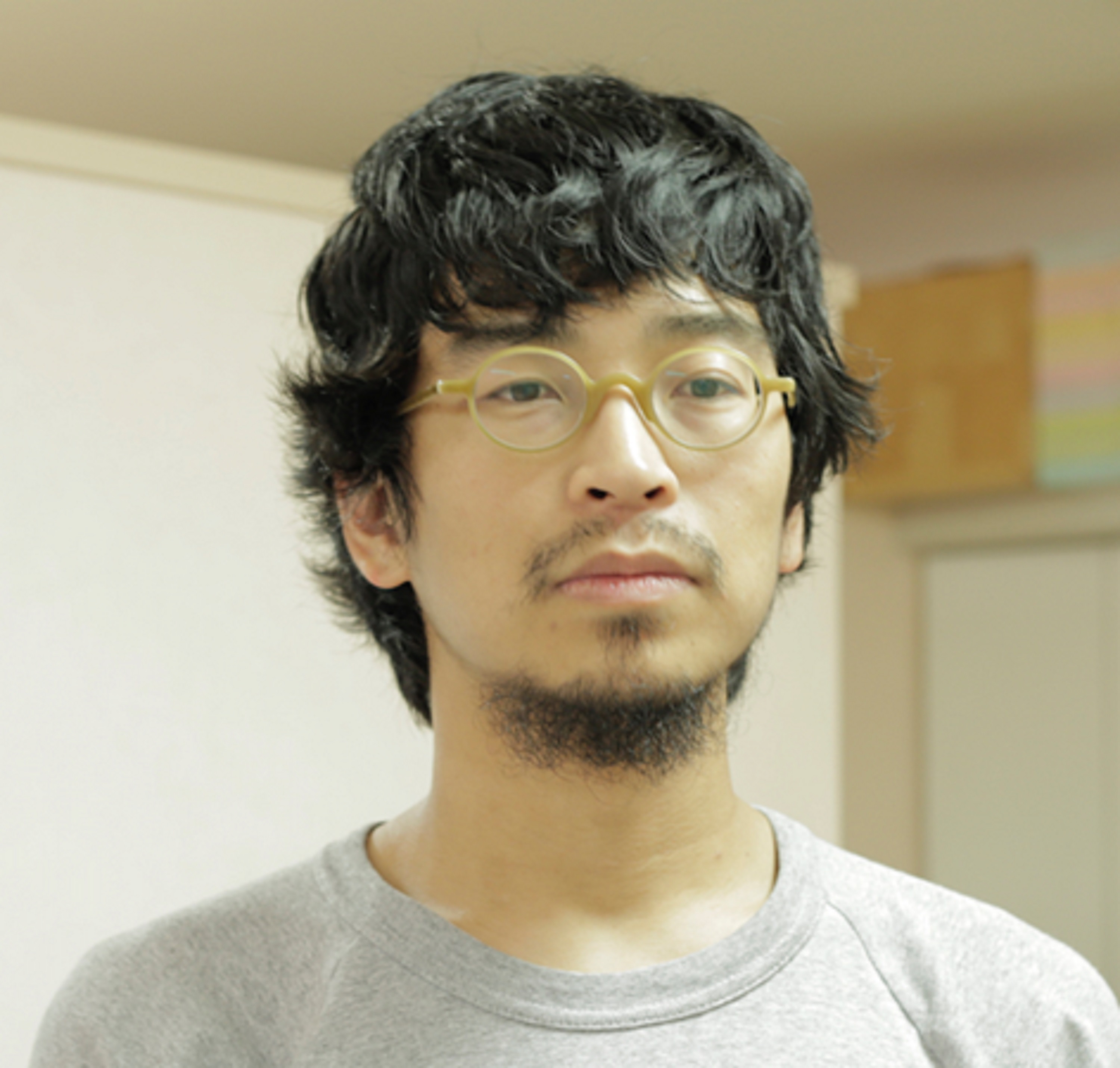 吉野耕平監督