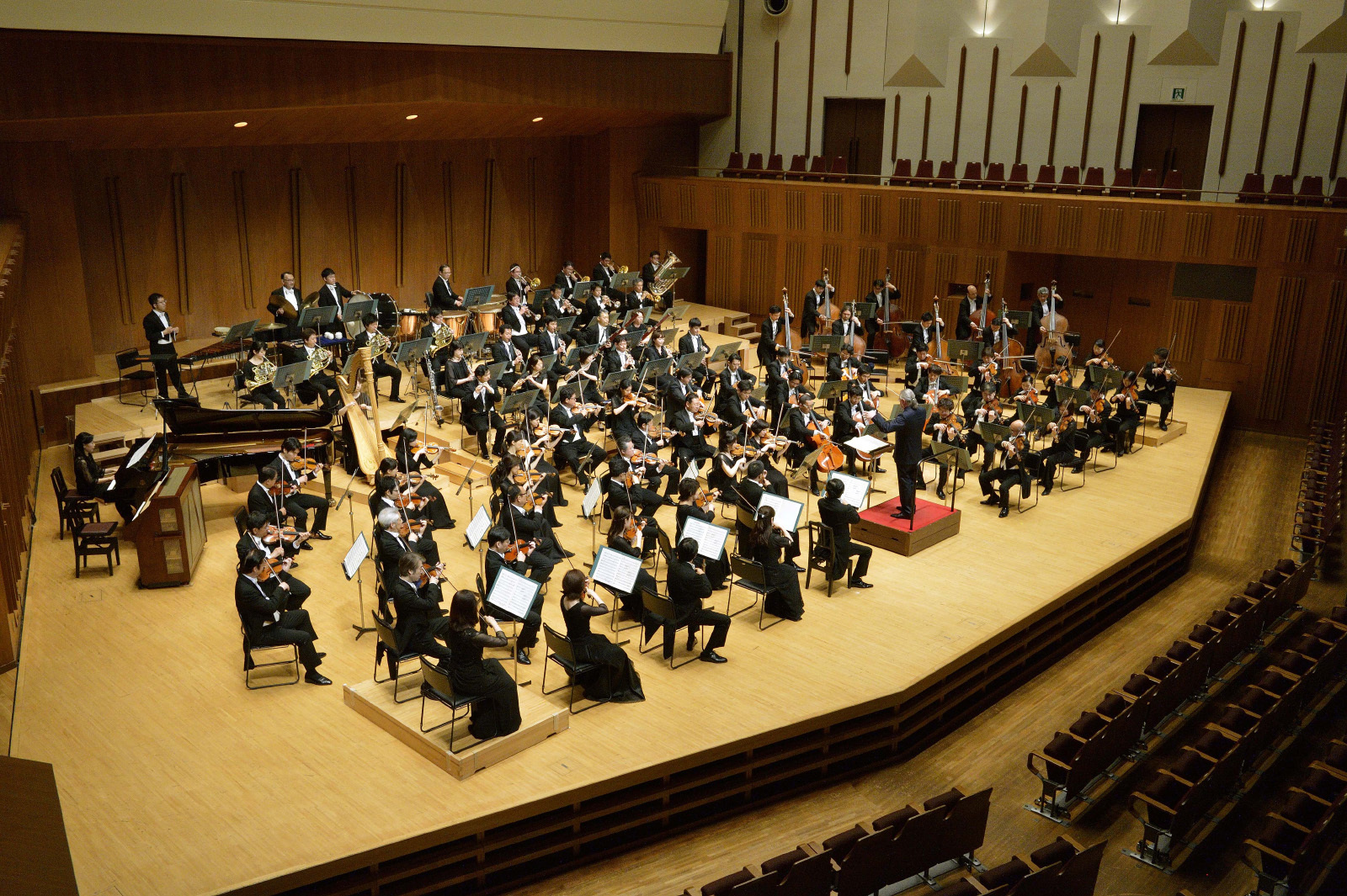 全体的に綺麗だと思います第29回　自由学園音楽会　平成22年12月2日　東京芸術劇場大ホール