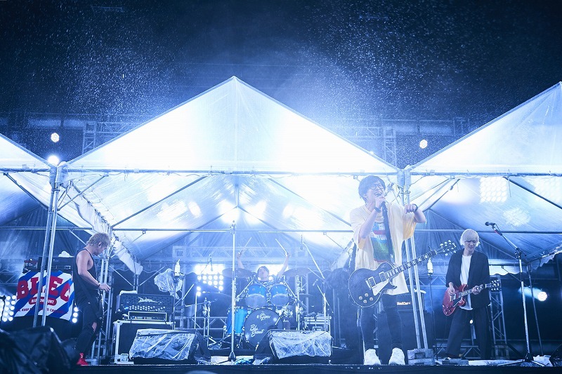 BLUE ENCOUNT 撮影＝中野修也