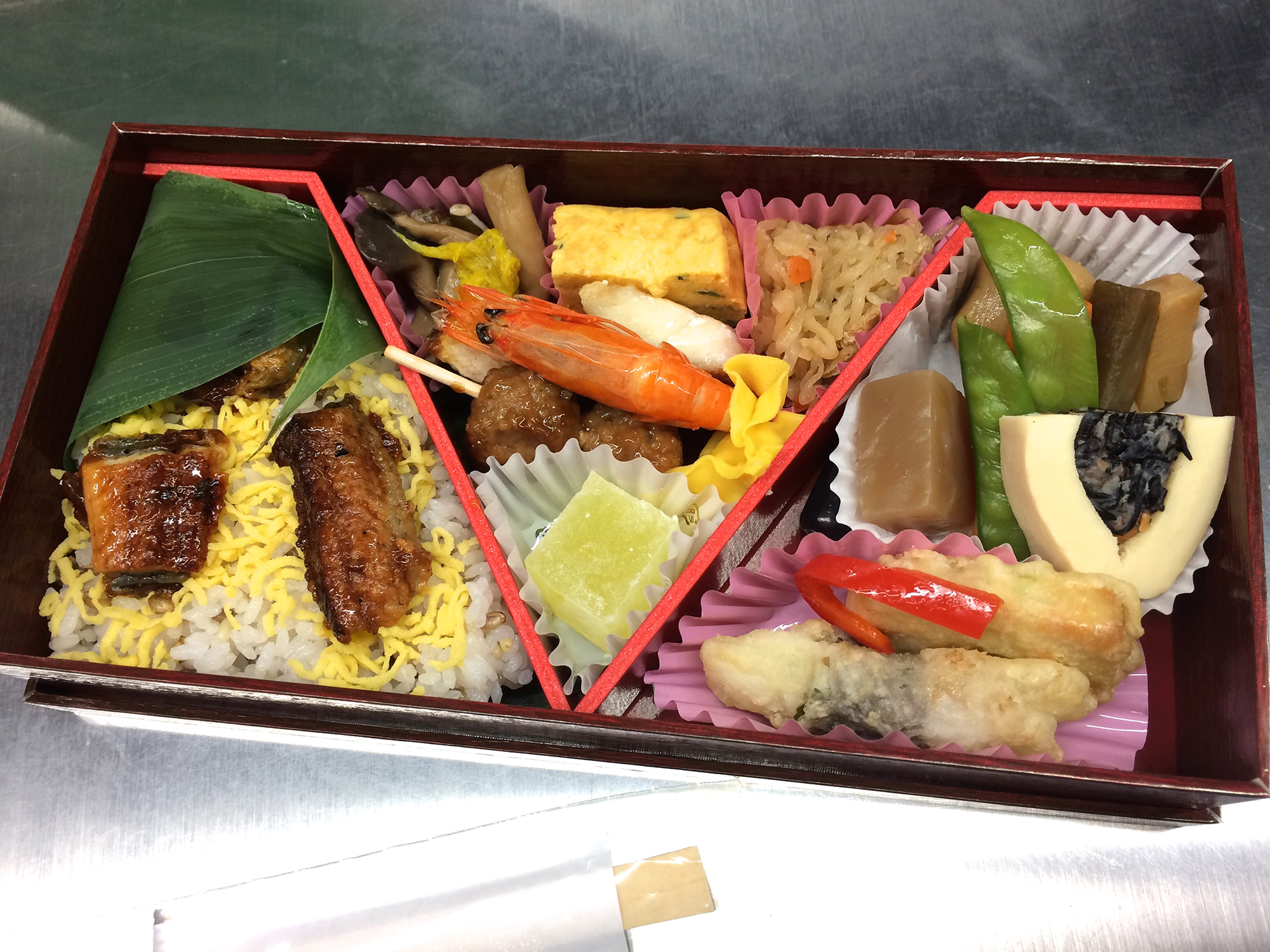豪華さでは独走のタツノリ弁当