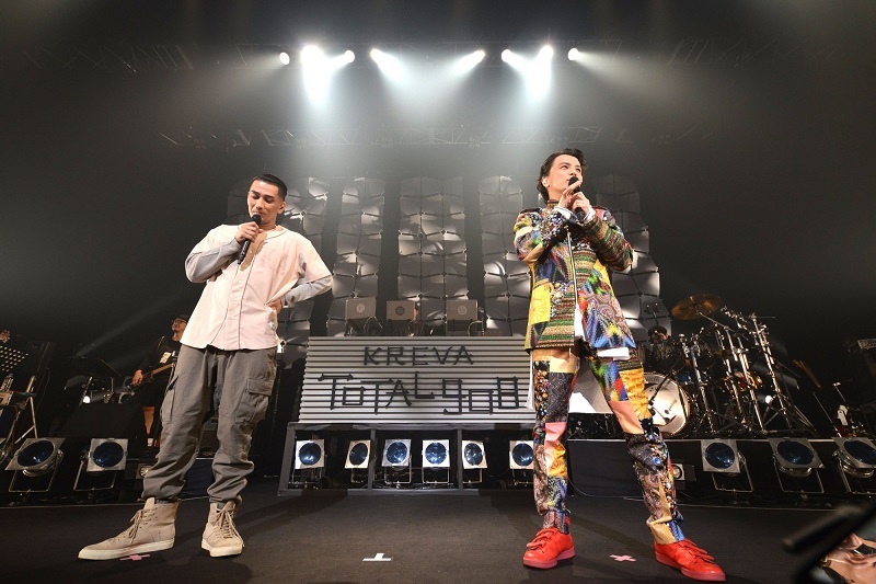 KREVA＆AKLO『CONCERT TOUR 2017「TOTAL 908」』撮影＝半田安政