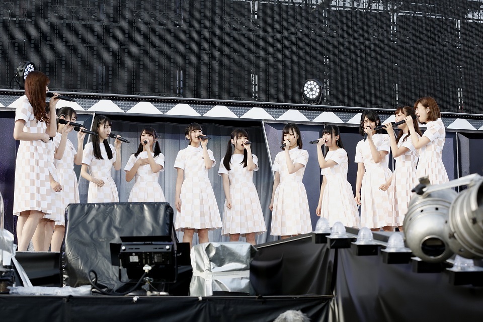 乃木坂46が東京ドーム2days公演をサプライズ発表 ヒム子 バナナマン日村 も乱入した 真夏の全国ツアー17 Spice エンタメ特化型情報メディア スパイス