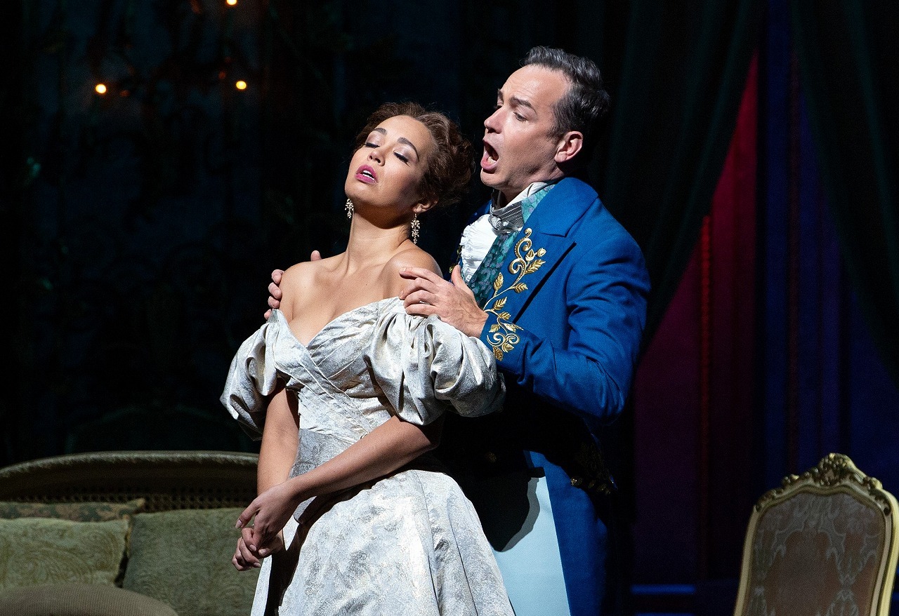 『椿姫』 　(C)Marty Sohl／Metropolitan Opera　