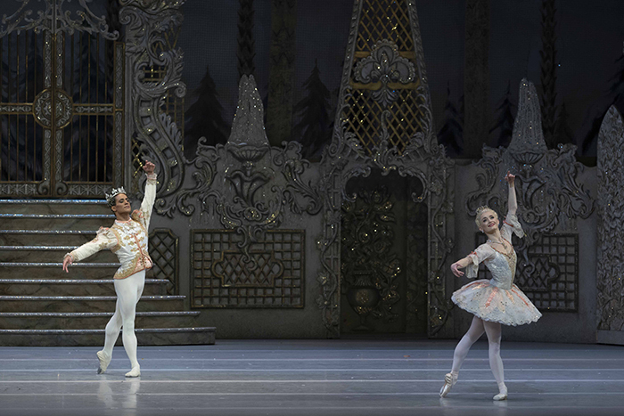 Anna Rose O’Sullivan and Marcelino Sambé of The Royal Ballet in The Nutcracker, The Royal Ballet   © 2023 ROH. Photographed by Andrej Uspenski 