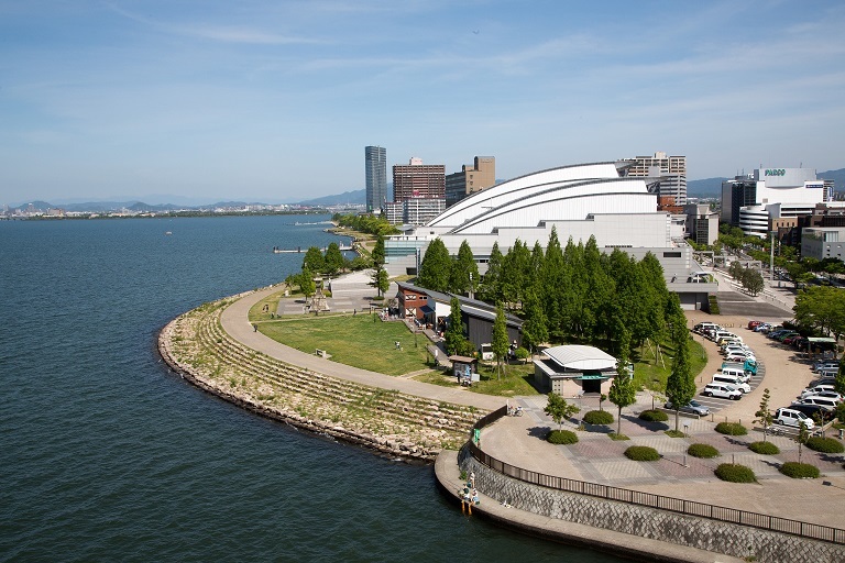 滋賀県立芸術劇場びわ湖ホール