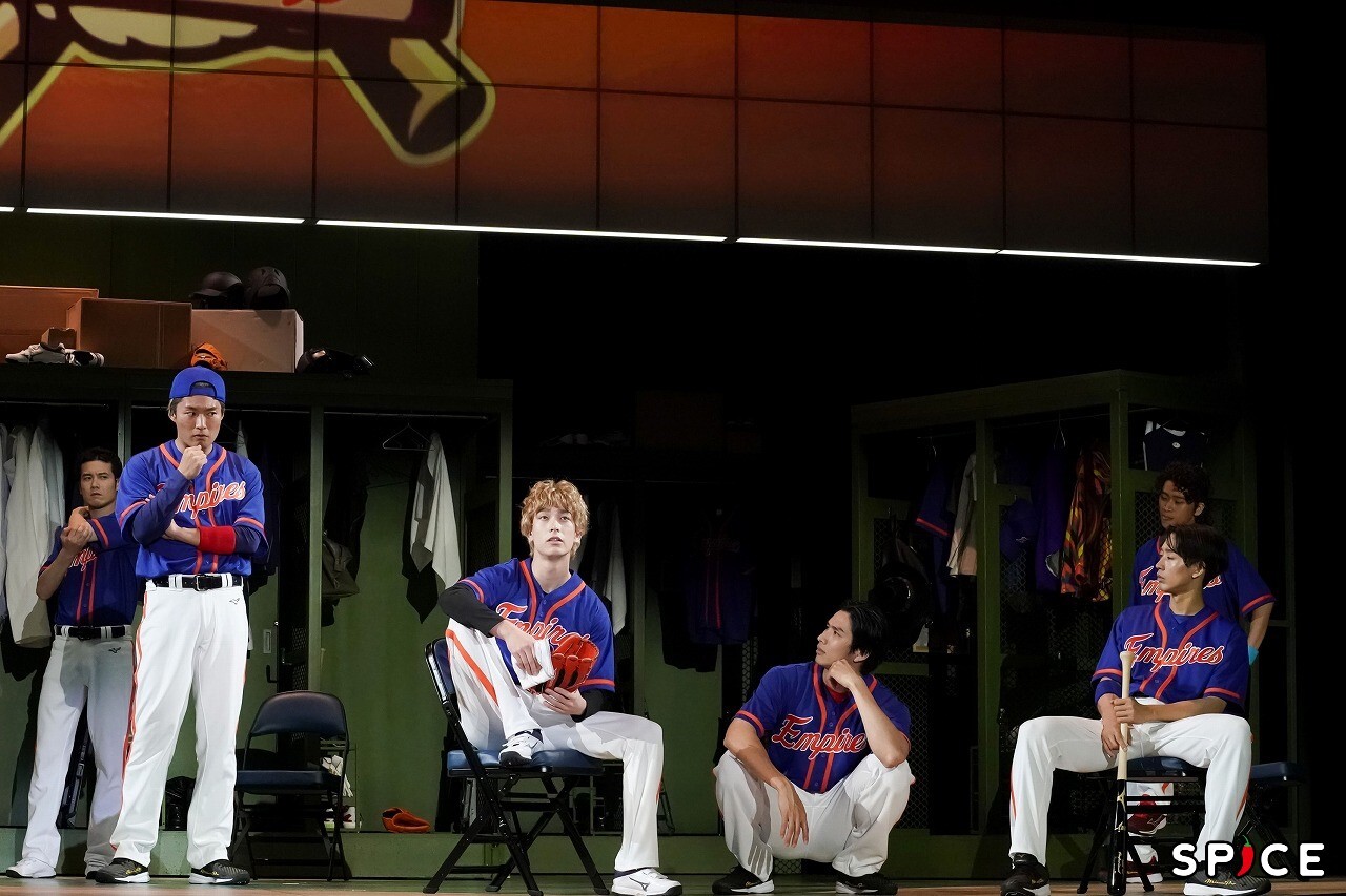 舞台『Take Me Out』2025 ルーキーチーム舞台写真 　　　　　　　　　撮影：田中亜紀